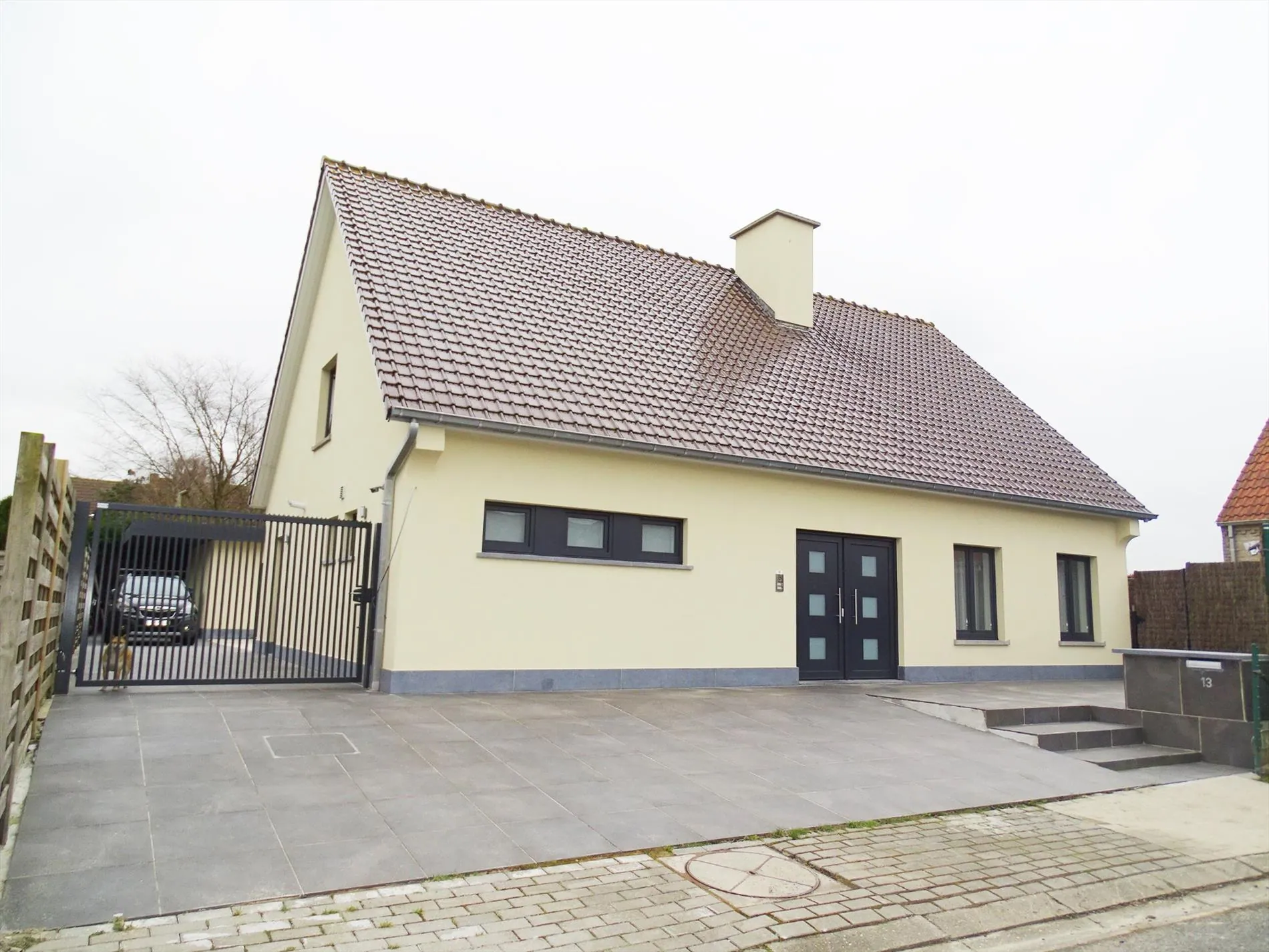 Prachtig afgewerkte villa te Diksmuide op 620 m² met 4 slaapkamers.