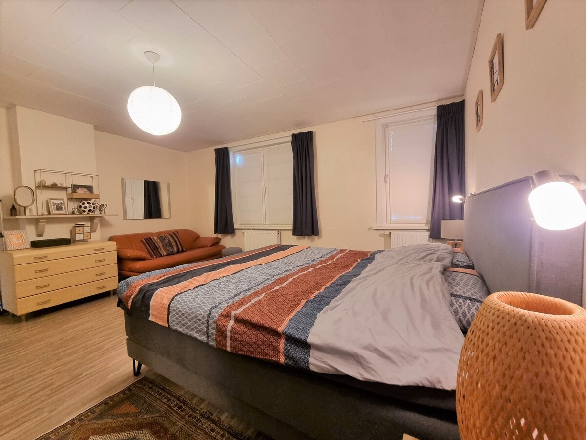 Leuke woning met mooi terras en achteruitgang te Heist 