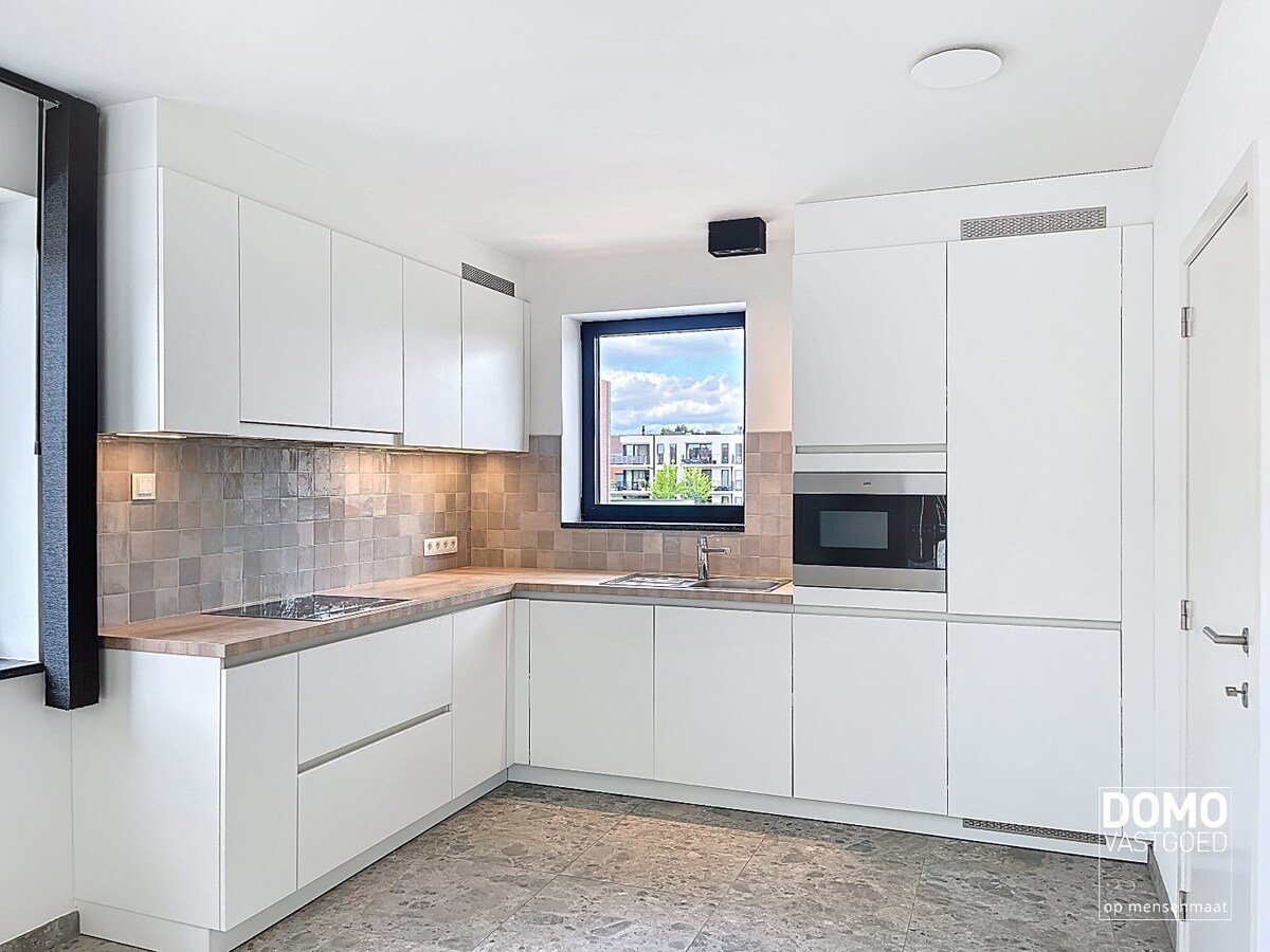 RUIM EN ENERGIEZUINIG DUPLEXAPPARTEMENT IN HEUSDEN-ZOLDER 