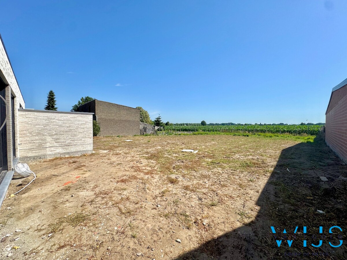 Moderne nieuwbouw op 666m² te Lembeke ! 