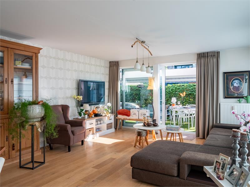 Parel van een appartement met unieke buitenruimtes in Sint-Amandsberg 