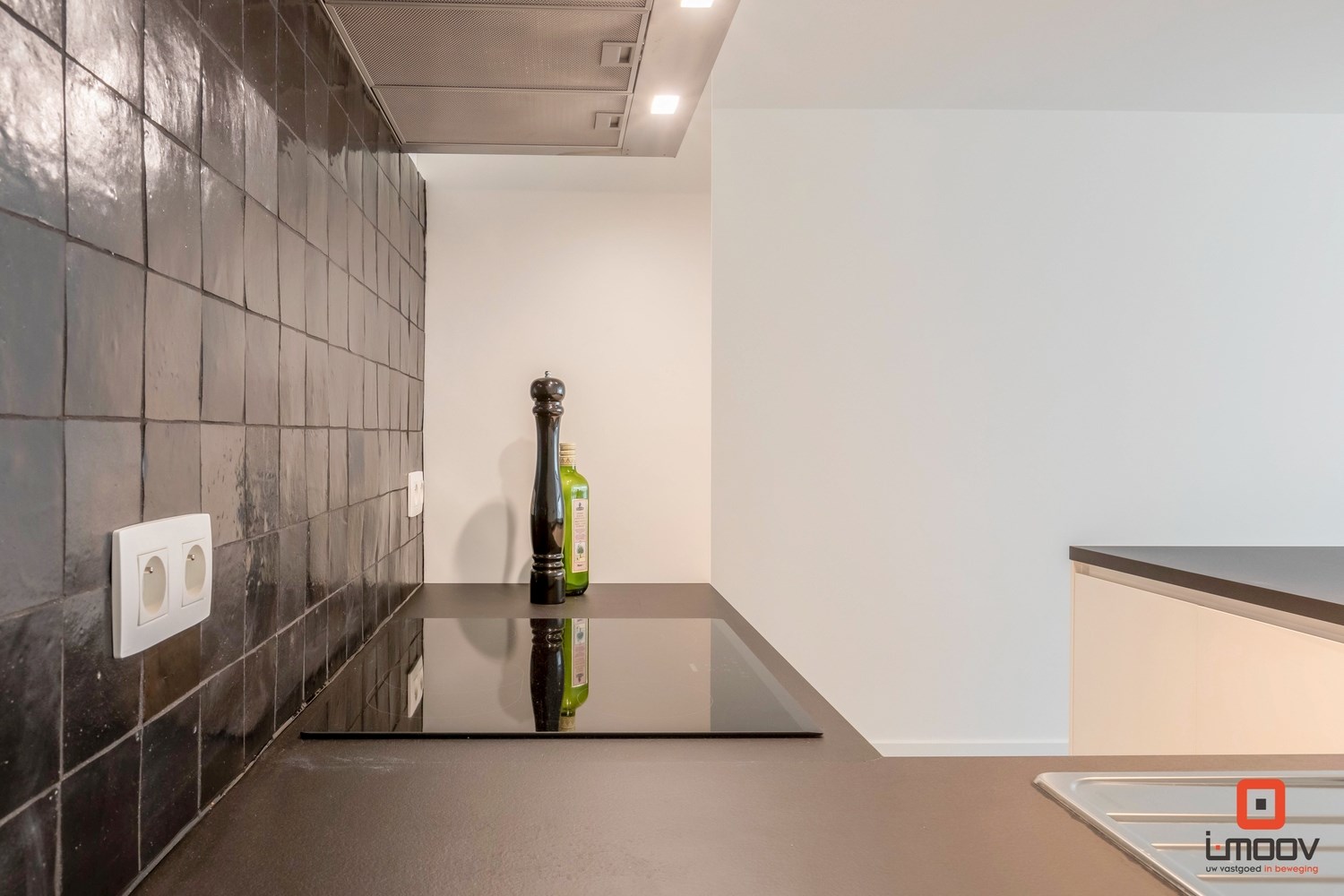 Ruime, zeer recente woning in rustige buurt 