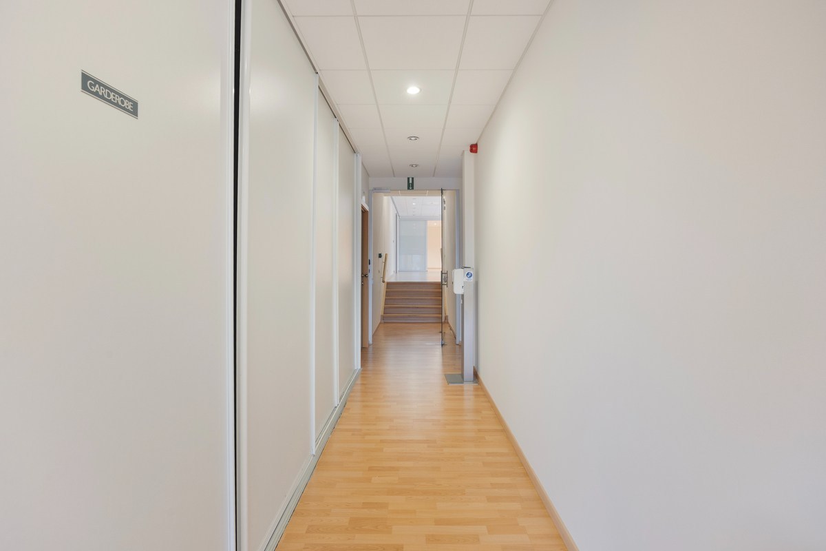 Kantoor te koop in het industriepark te Haasrode/Heverlee met 14 parkings - opp. 626 m² - verkoop van aandelen 