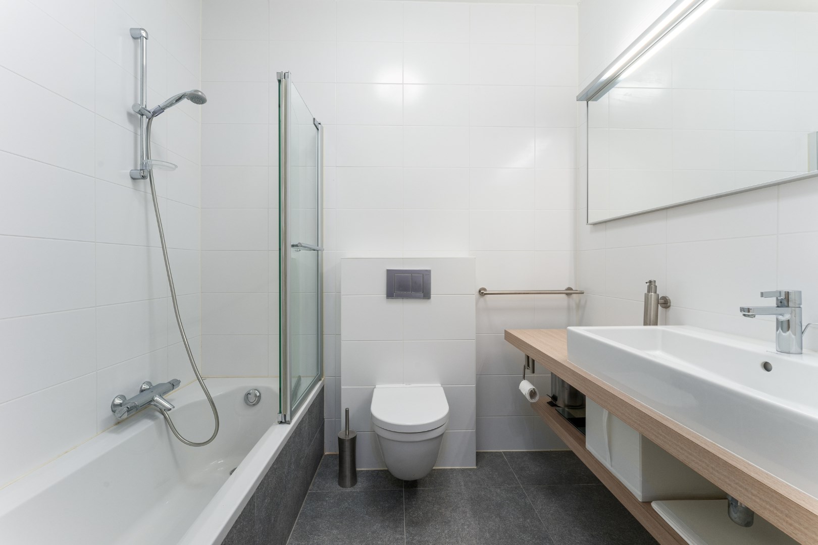 LUXUEUS APPARTEMENT MET PRACHTIG GROENZICHT 