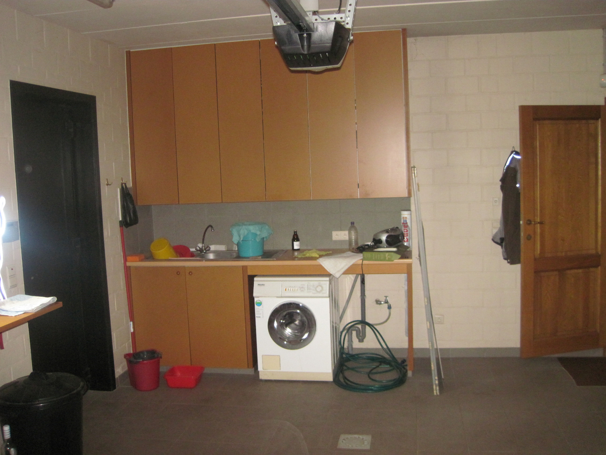 Ruime villa nabij 't Peerdeken. 