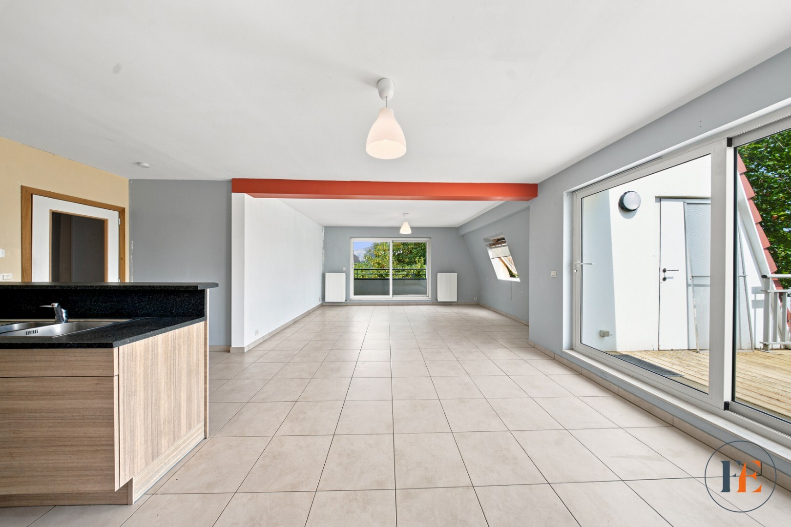Schitterend gelegen ruim appartement op de 2e verdieping 
