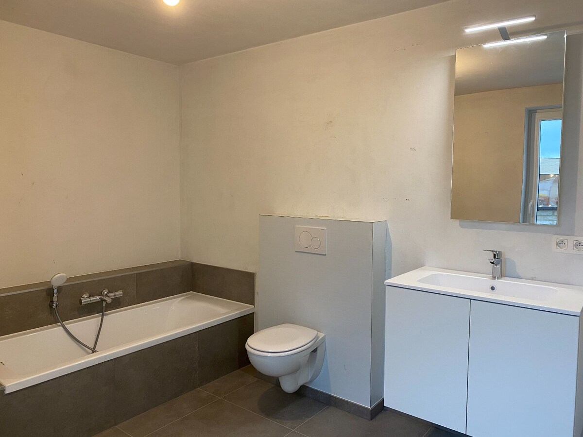 Energiezuinige nieuwbouwwoning met 3 slaapkamers en garage te Houthulst 