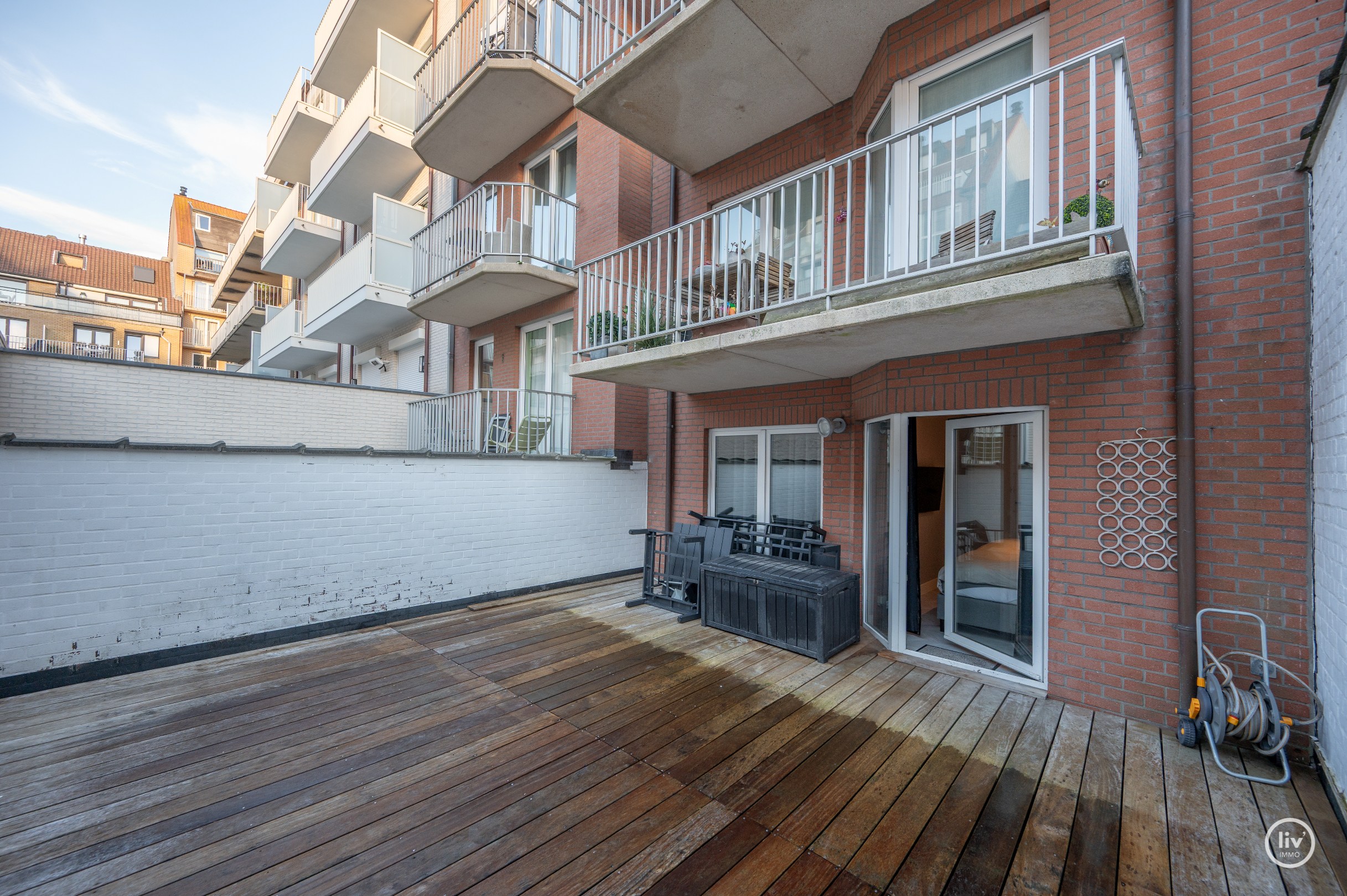 Appartement confortable avec deux chambres et possibilité de stationnement devant l'appartement. 