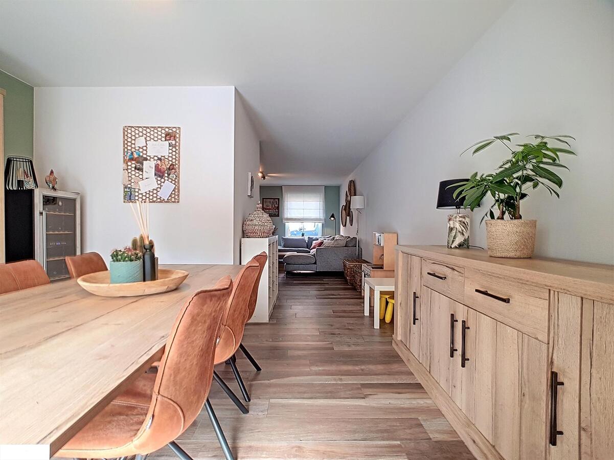 Zeer knappe gezinswoning met tuin, garage &amp; oprit - Lissewege 