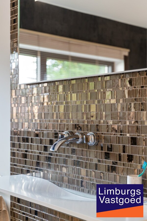 Unieke designvilla met zwembad en panoramisch uitzicht op het Albertkanaal 