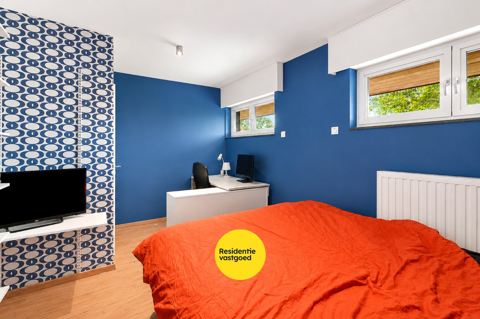 Instapklare alleenstaande woning met 4 slaapkamers op rustige ligging in Koekelare 