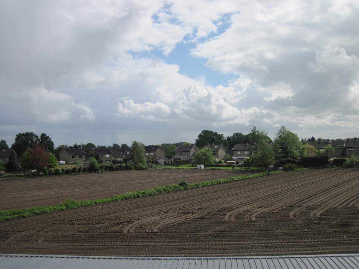 Bijzonder ruim 1-slp-appartement. Met terras. Met garage. 