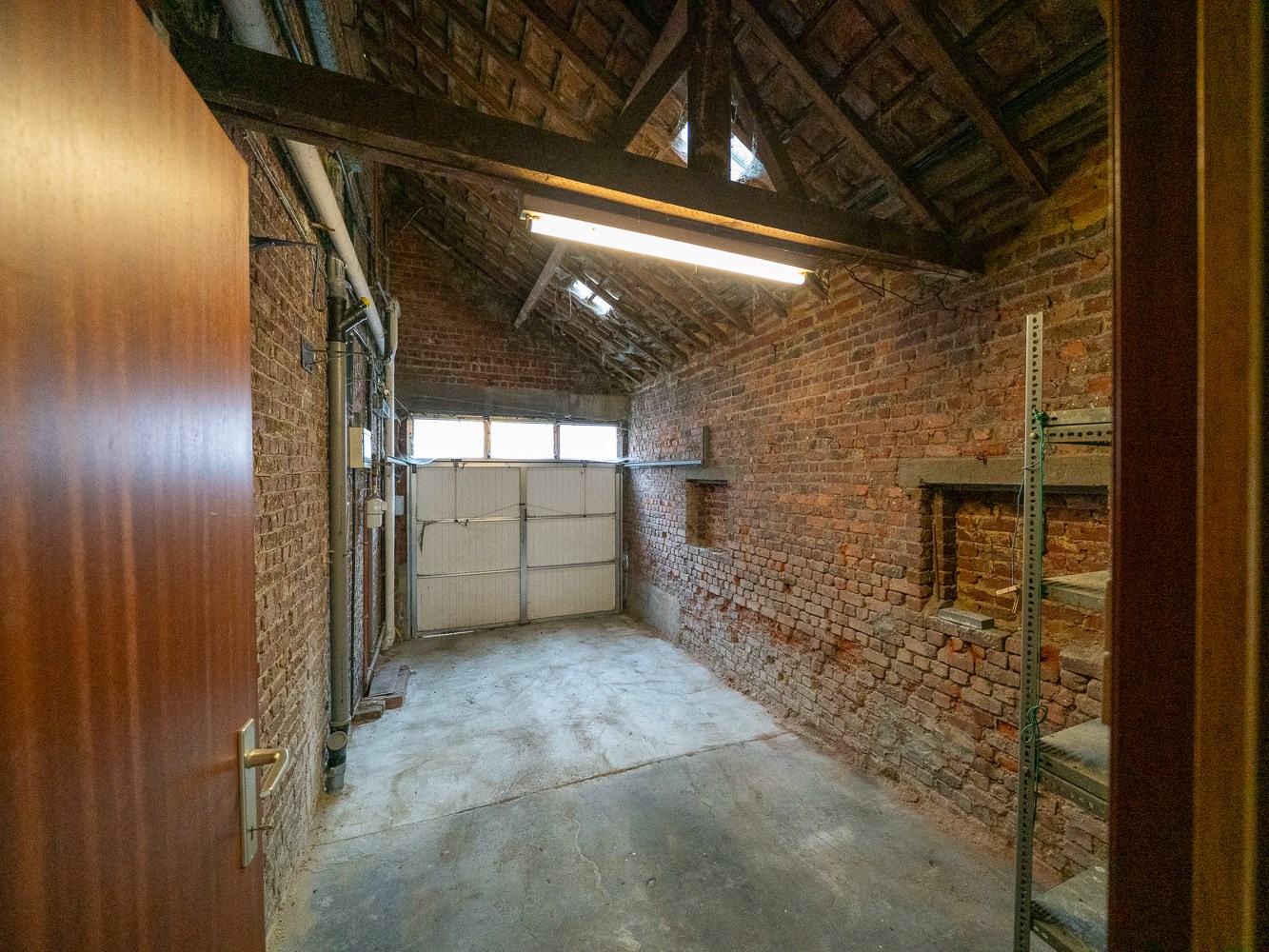 Te renoveren woning in het centrum van Schepdaal 