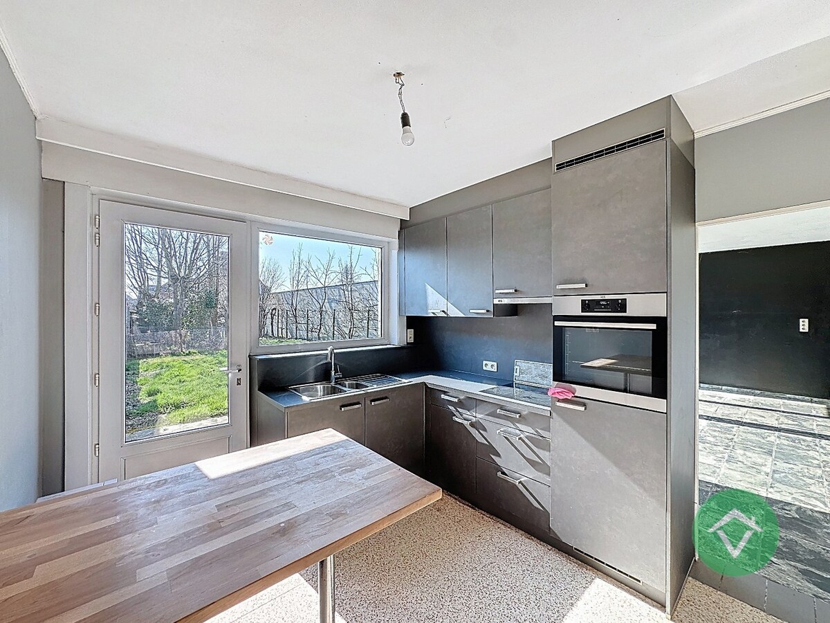 Woning met 3 slaapkamers en garage te Lichtervelde 