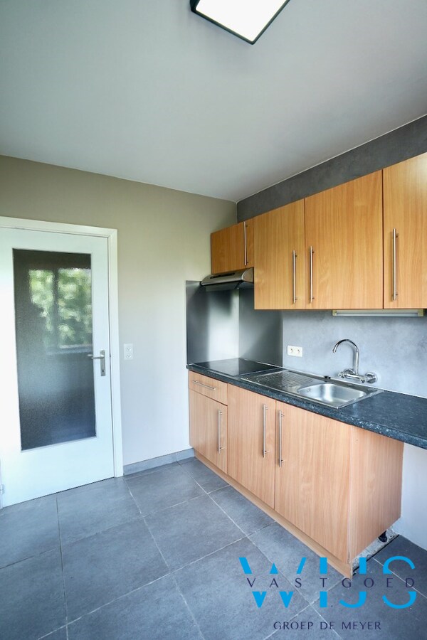 Tof 3 slaapkamer appartement te Ertvelde ! 