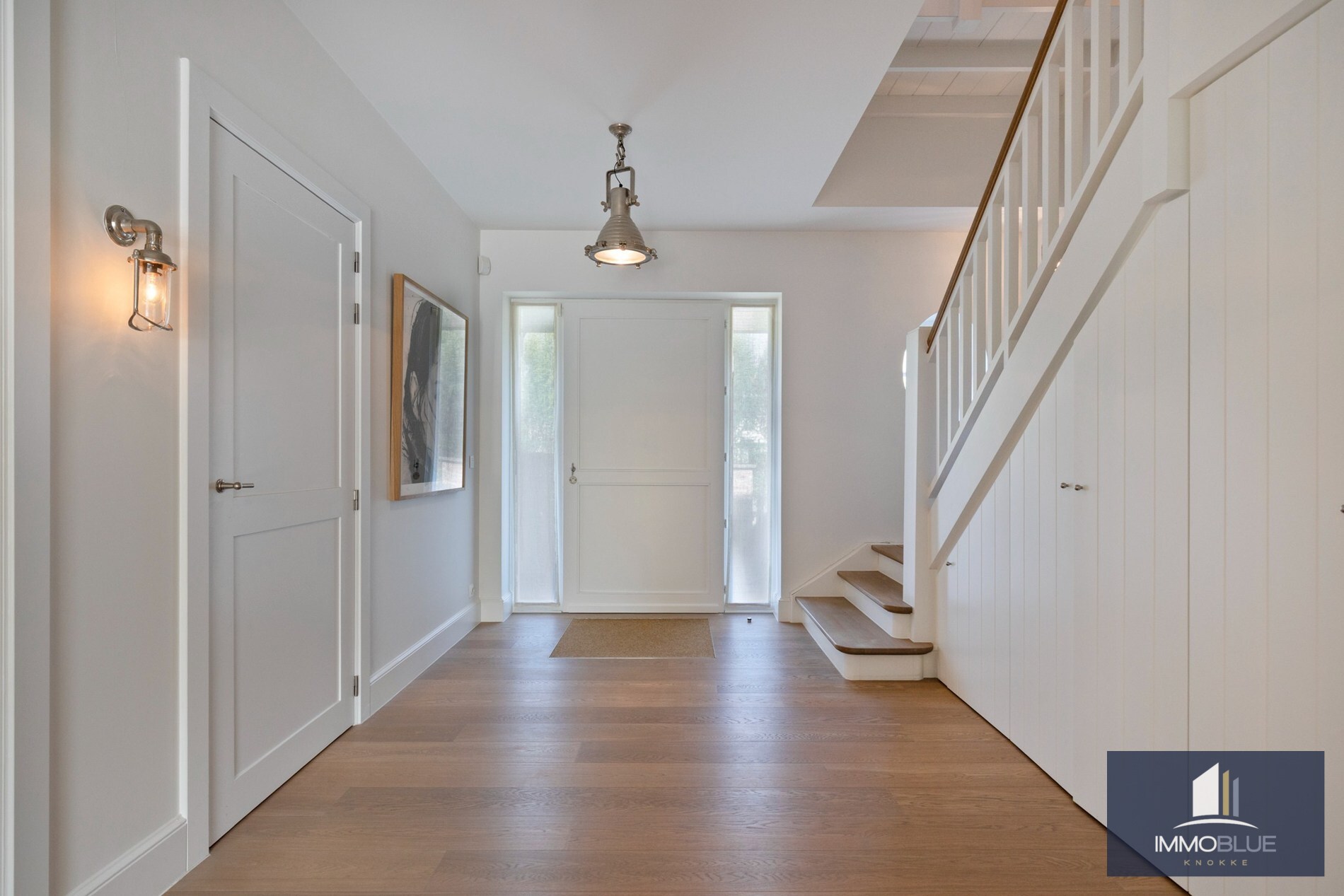 Luxueuze en stijlvolle villa in Engelse Cottage stijl met verwarmd zwembad gelegen in het Zoute. 