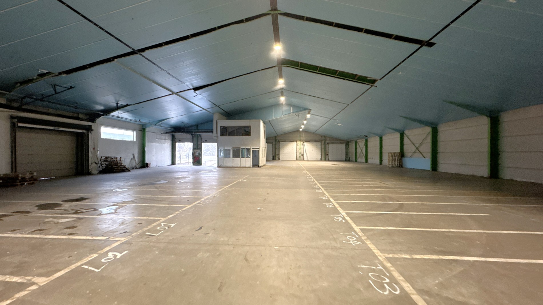 Bedrijfspand te huur aan Groothandelsmarkt Antwerpen