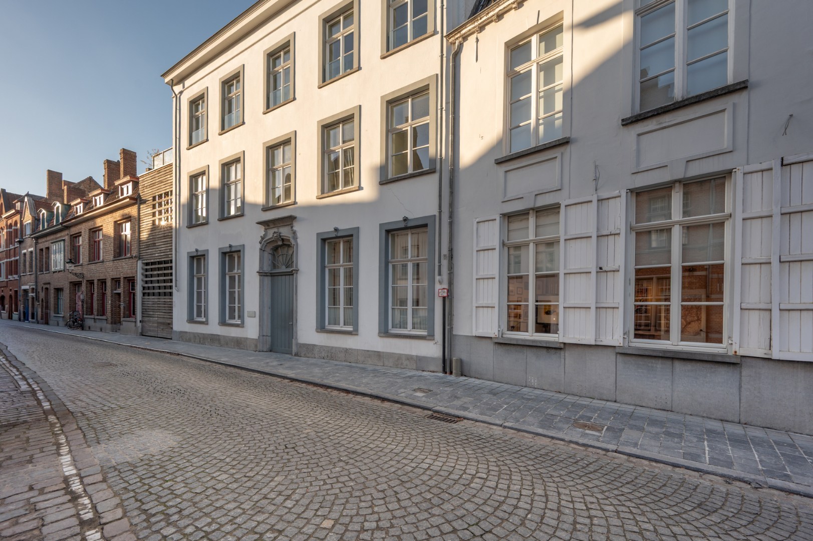 Stijlvol appartement met 2 slaapkamers en autostandplaats 