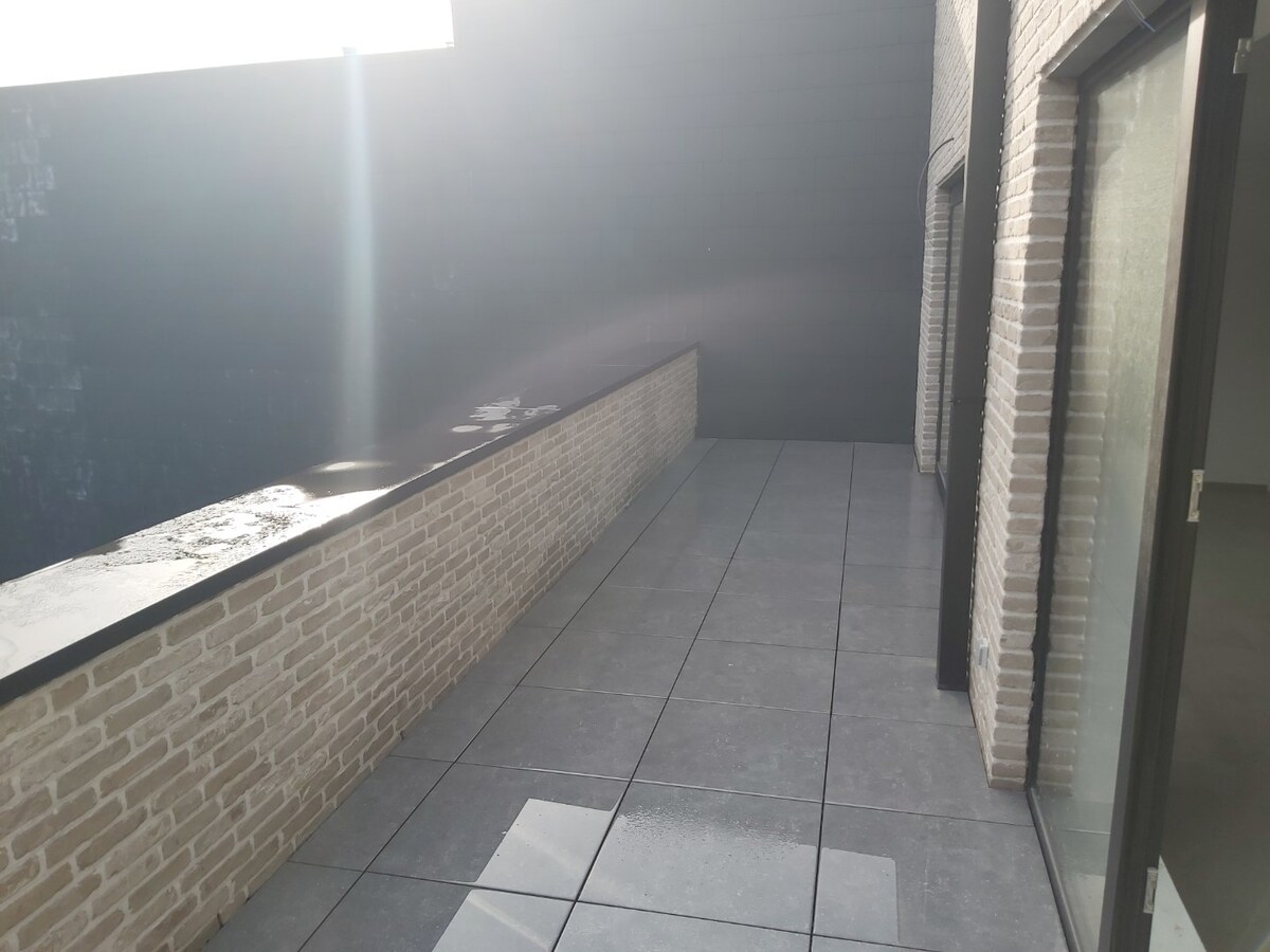 Prachtig, ruim appartement (nieuwbouw). 