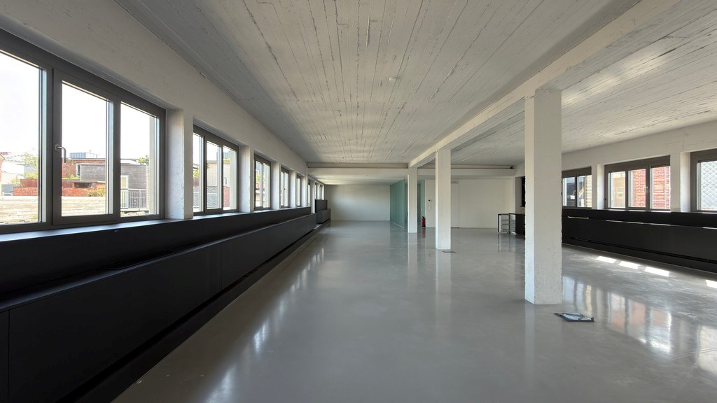 Instapklare kantoorruimte te huur in hartje Antwerpen