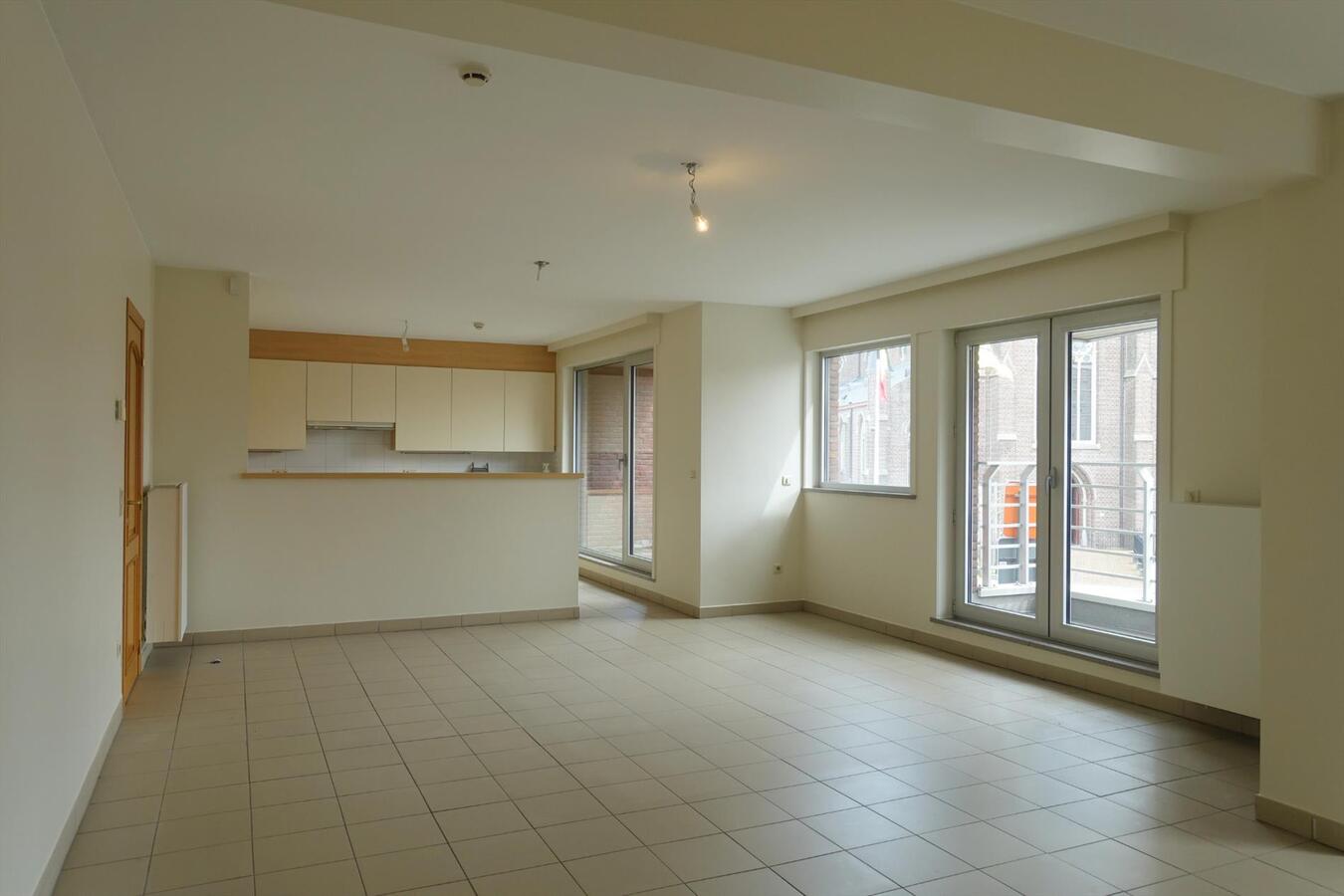Ruim appartement met 3 slaapkamers 