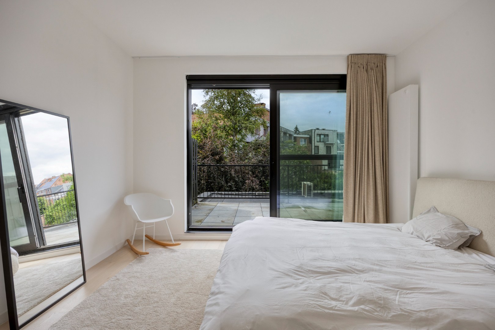 Prachtig herenhuis met 4 slaapkamers, 2 badkamers in Leuven centrum - EPC 77Kwh/m² 