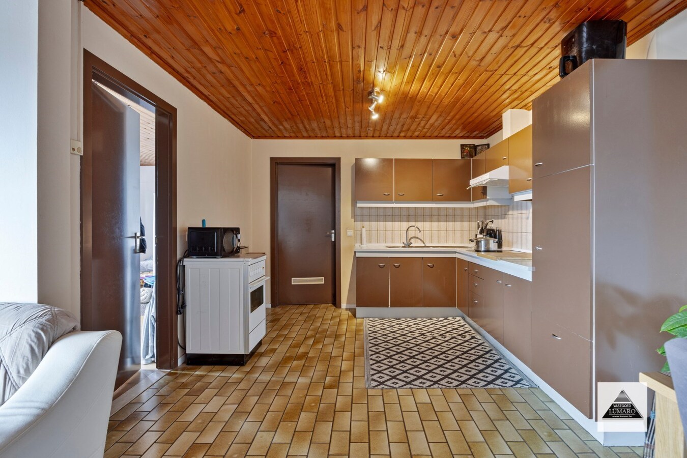 Gezellig  appartement met 2 slaapkamers en parking! 