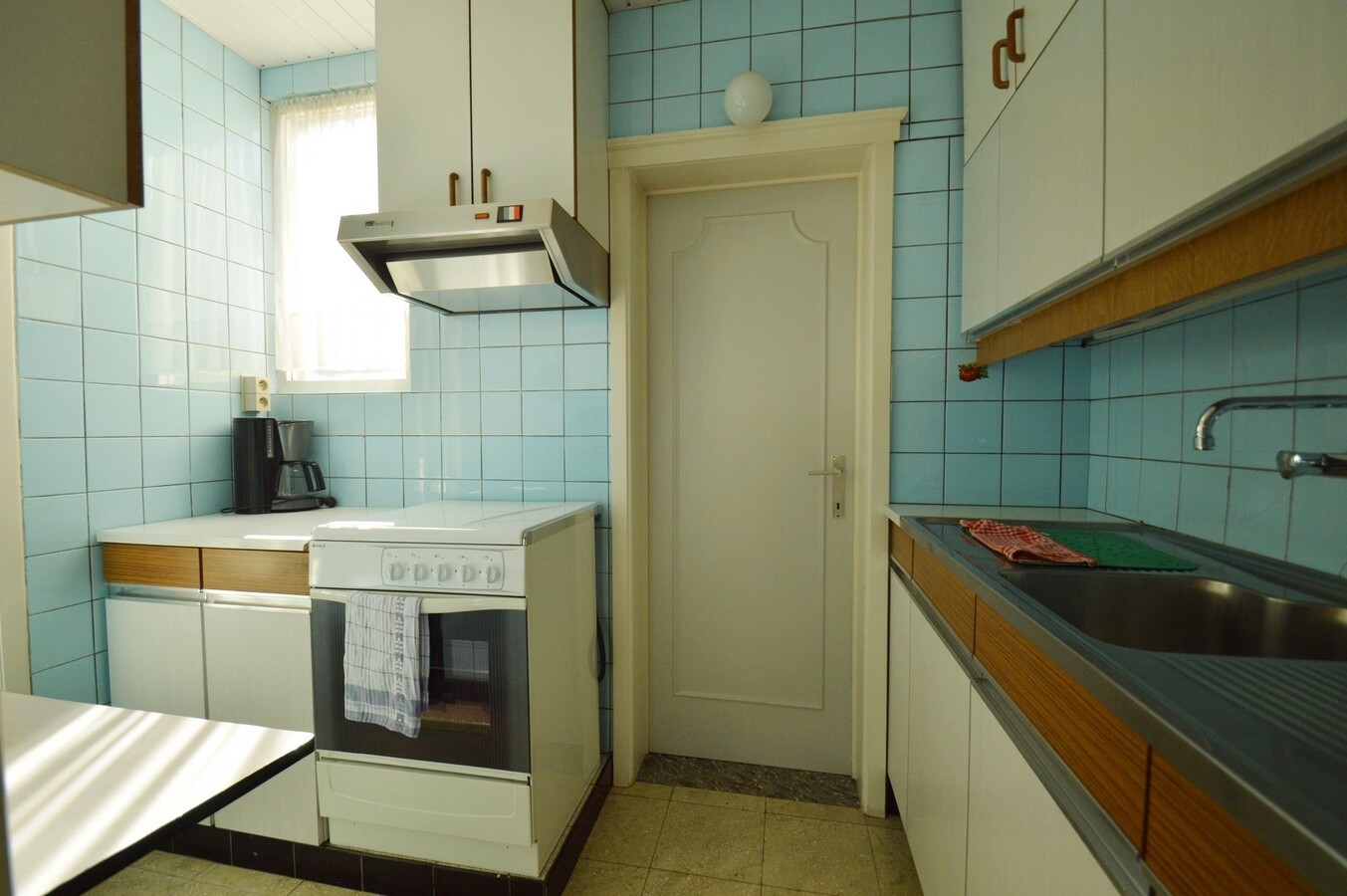 Te renoveren gezinswoning in het centrum - Heist 