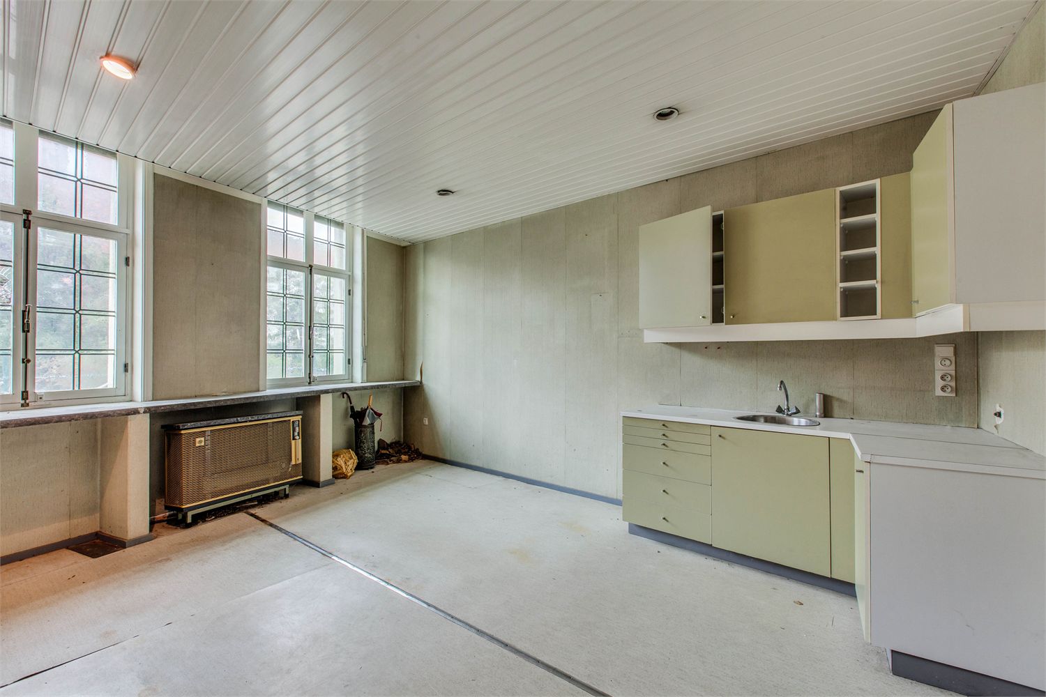 Prachtige voormalige dokterspraktijk, idylisch gelegen 