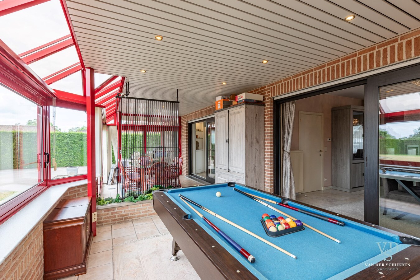 Degelijke, eigentijdse villa 