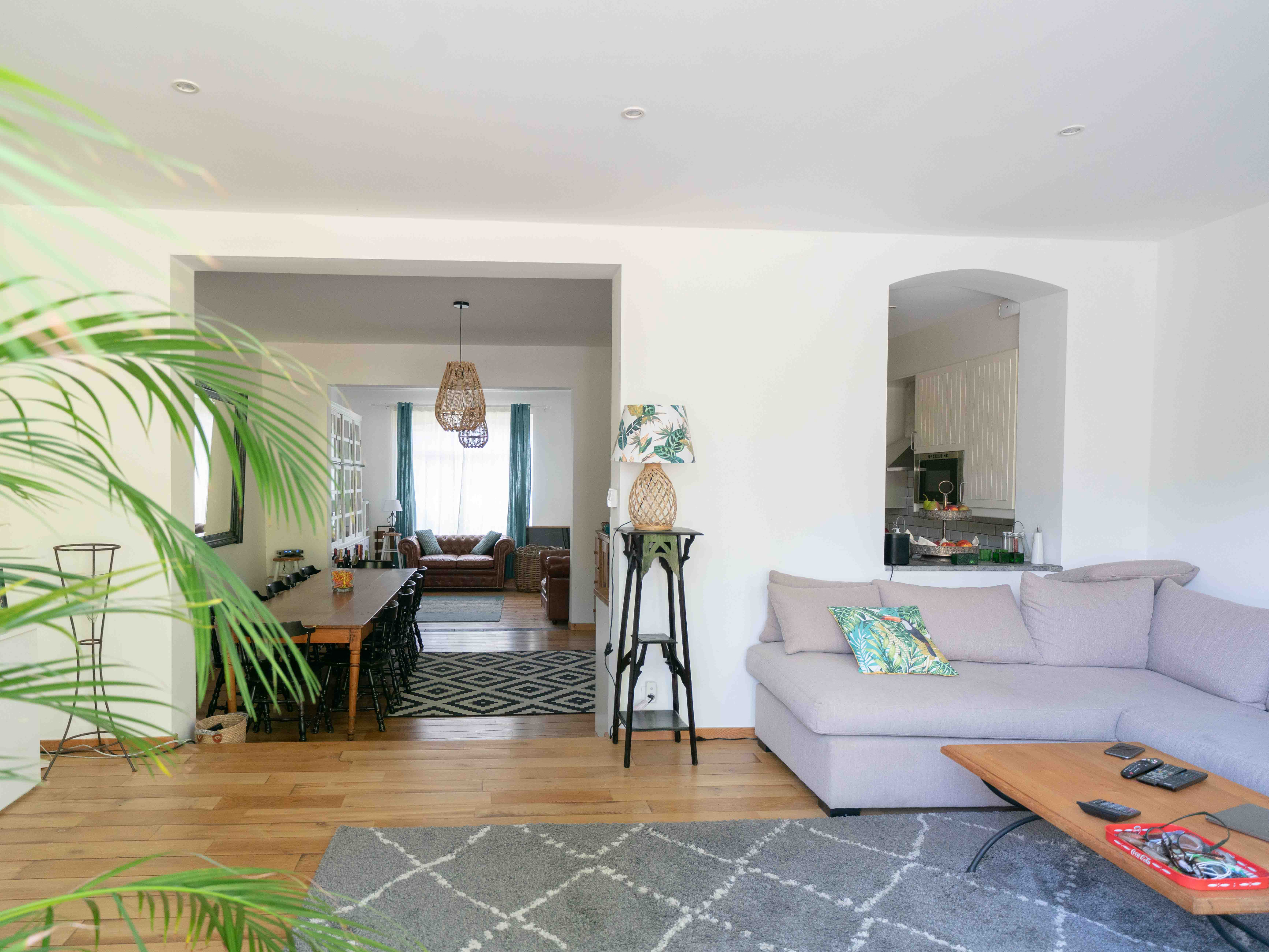 Zeer charmante eengezinswoning + projectgrond voor 2 app. 