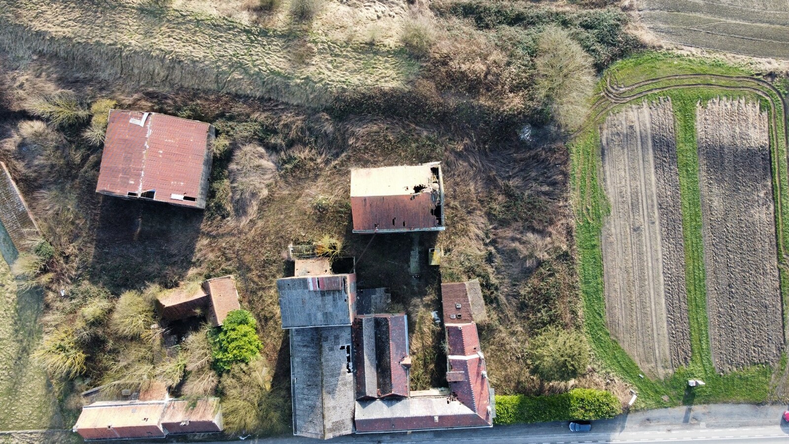 Vendu - Terrain - Tournai