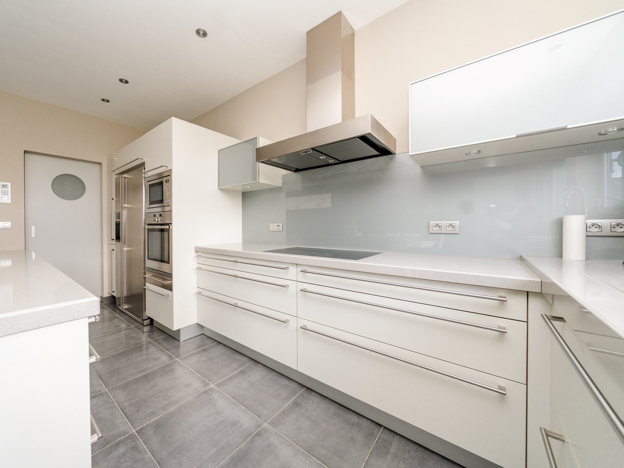 Moderne nieuwbouwvilla met zicht op groen 