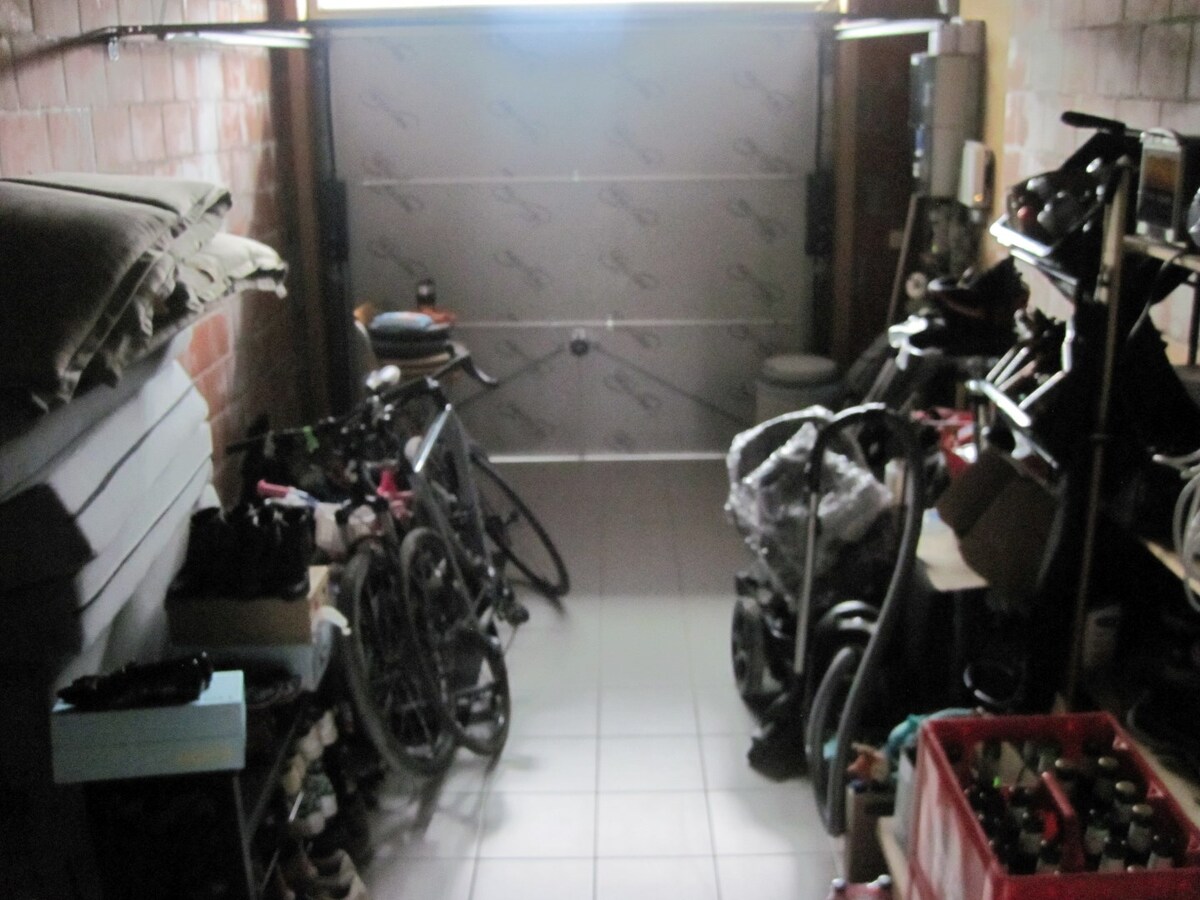 Aangename gezinswoning (Half Open Bebouwing). 