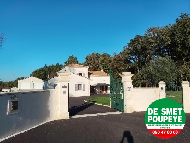 Instapklare villa op mooi perceel grond 