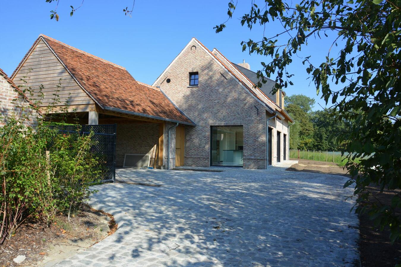 Prachtige nieuwbouw villa met landelijk zicht 