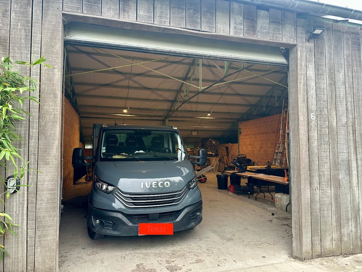 Droge en veilige opslagplaats op gunstige locatie 