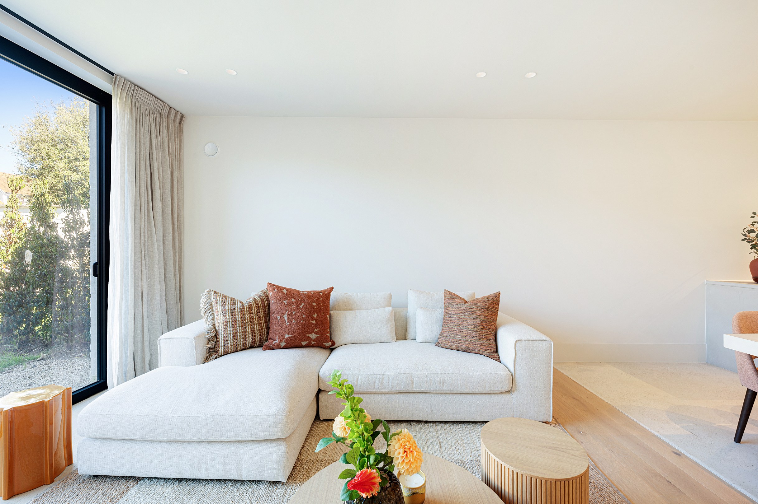 Prachtig afgewerkte nieuwbouwwoning met 4 slaapkamers gelegen in het oude Knokke. 
