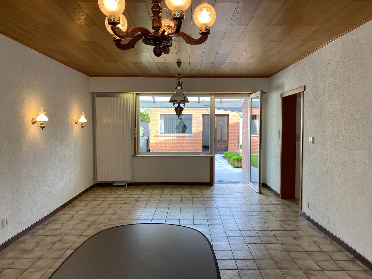 Centraal gelegen woning met 4 slaapkamers te Ieper 