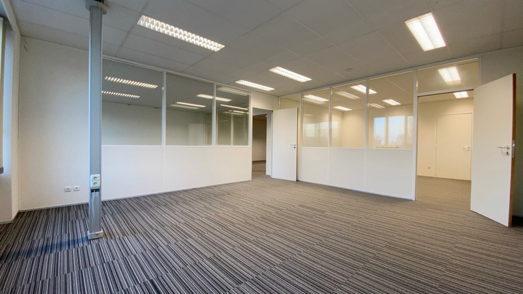 Instapklare kantoren te huur in Lokeren