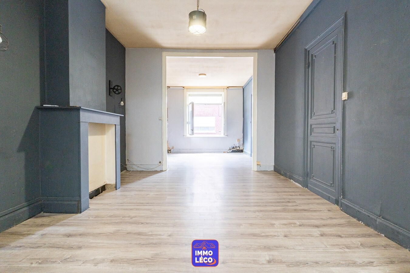 Maison offrant de beaux volumes avec jardin, plein centre-ville ! 