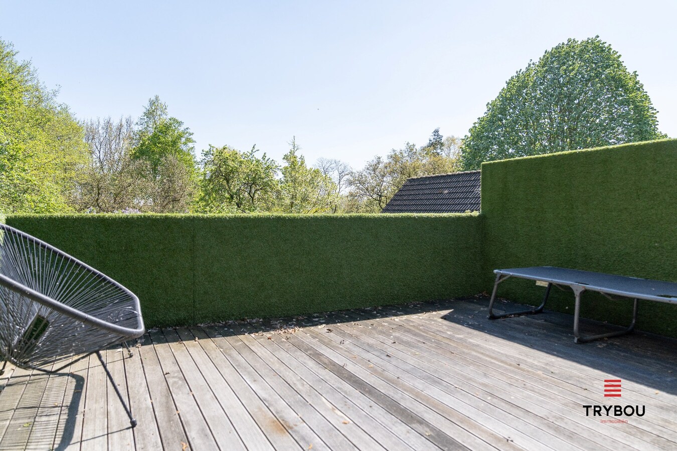 Alleenstaande woning met 4 slaapkamers in Merkem! 