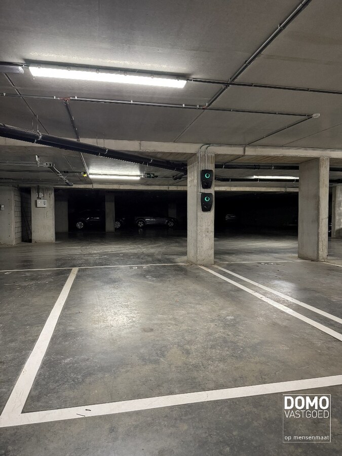 MODERN APPARTEMENT MET 2 SLAAPKAMERS IN HET CENTRUM VAN BOEKT 