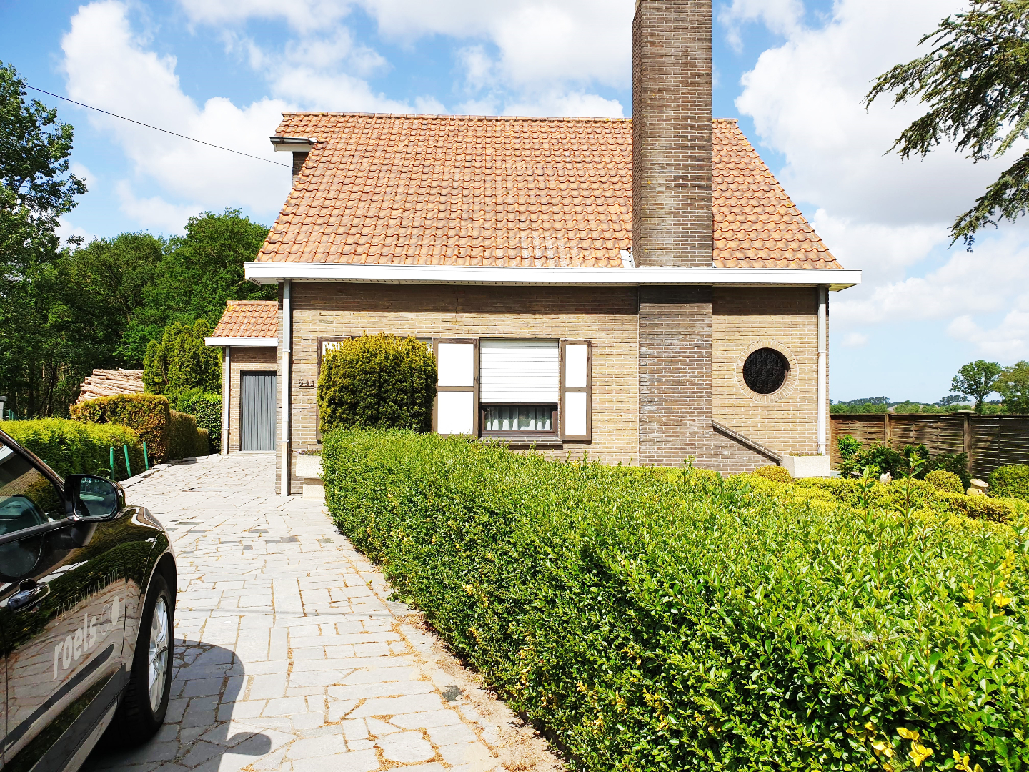 Te renoveren woning op 1.057m²  te Maldegem 