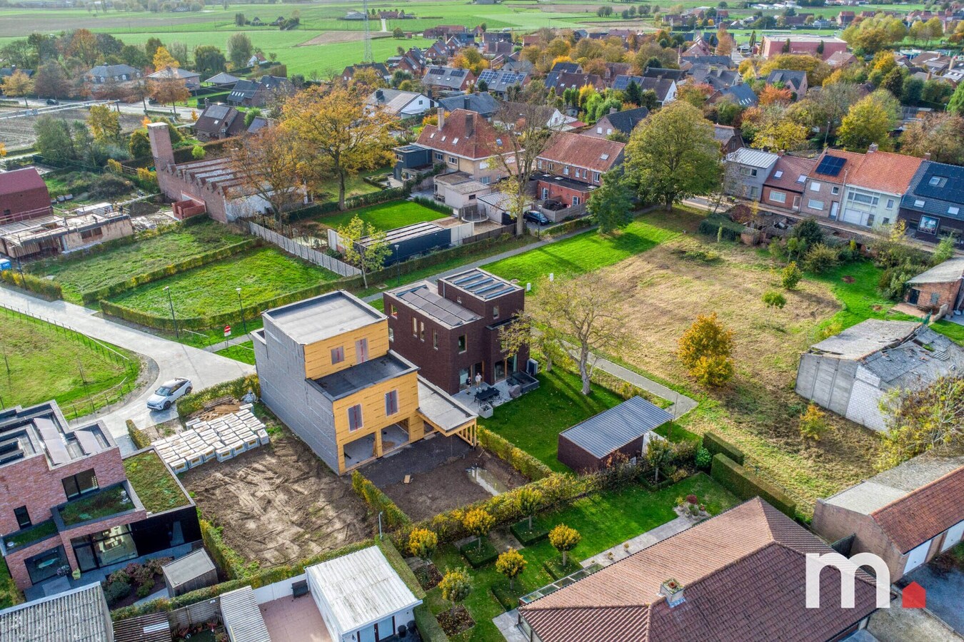 Unieke Villa te Lendelede met 5 slaapkamers met hoogwaardige afwerking ! 