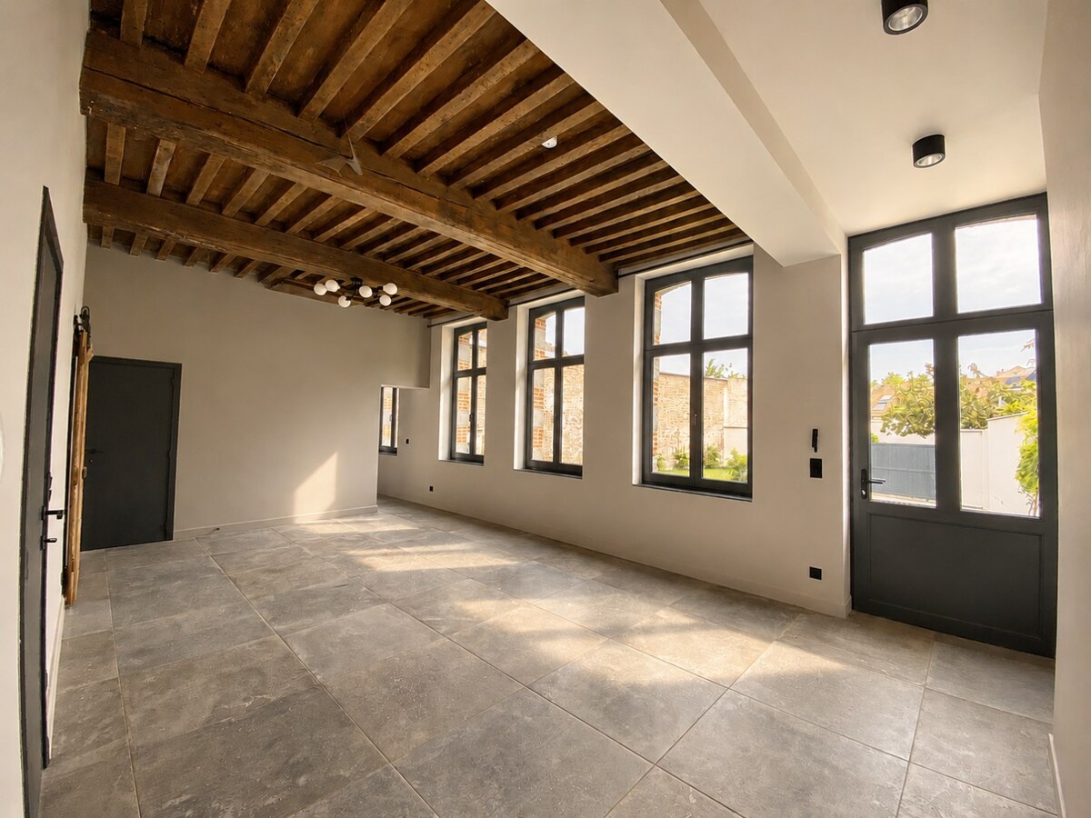 Duplex au charme d'une petite maison en plein coeur de Tournai ! 