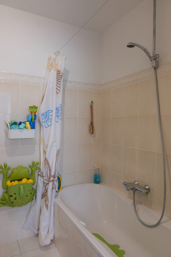 Appartement met carport 