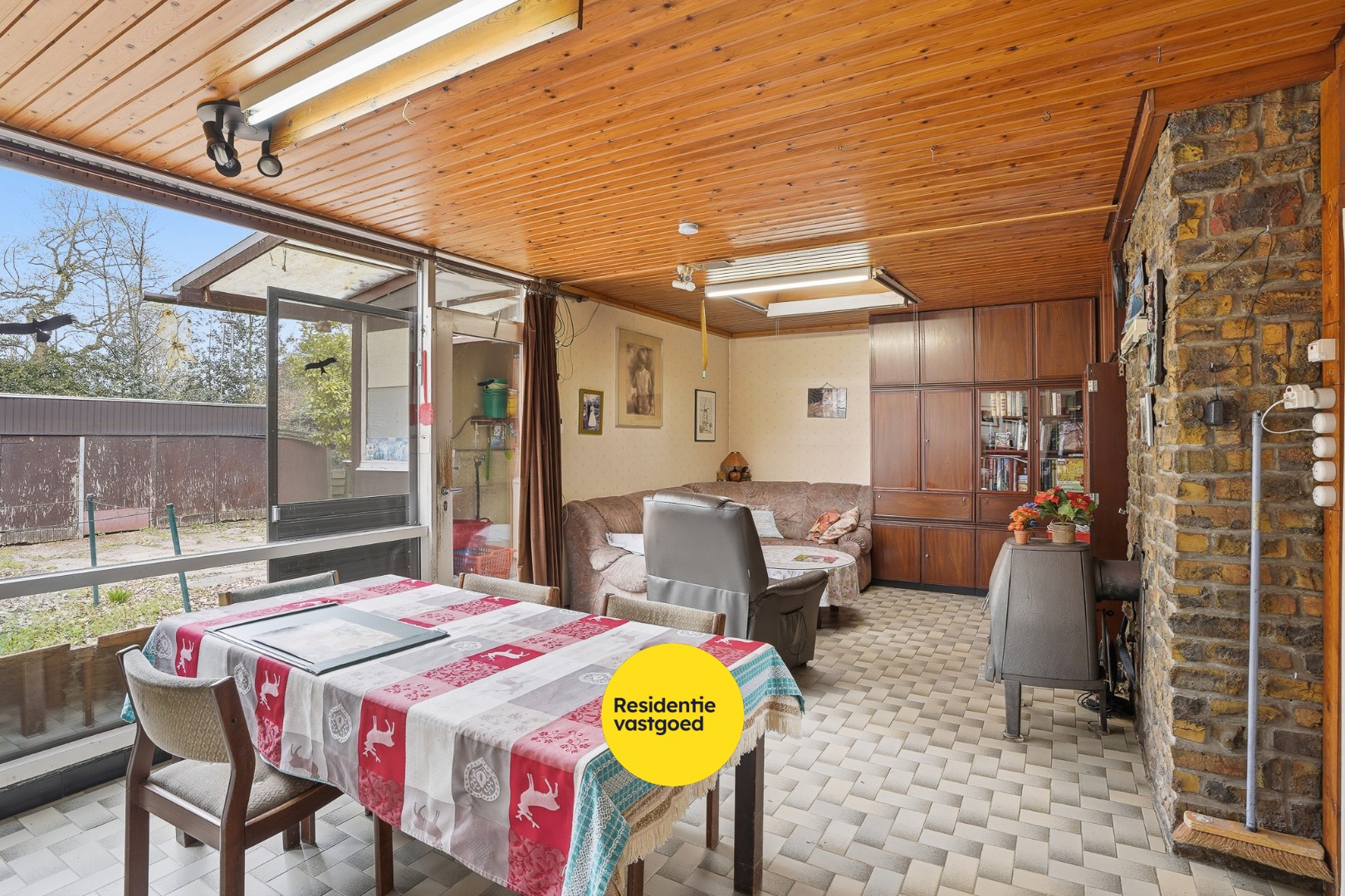 Alleenstaande bungalow op prachtige ligging in het groen 