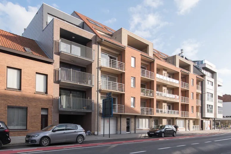 KNAP CENTRAAL GELEGEN DUPLEX APPARTEMENT MET TERRAS 