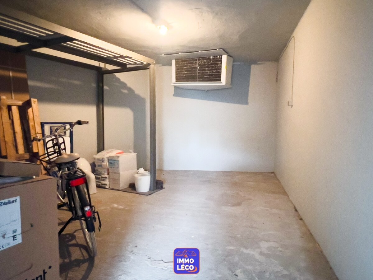 Entrepôt/Espace de stockage dans le centre-ville ! 